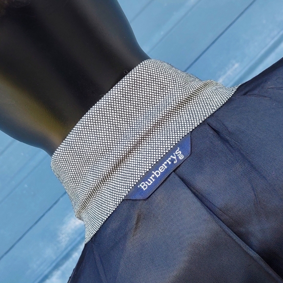 Burberry® Men's Pure Wool Snake Eye pure Wool Fabric Blazer - Picture 8 of 16